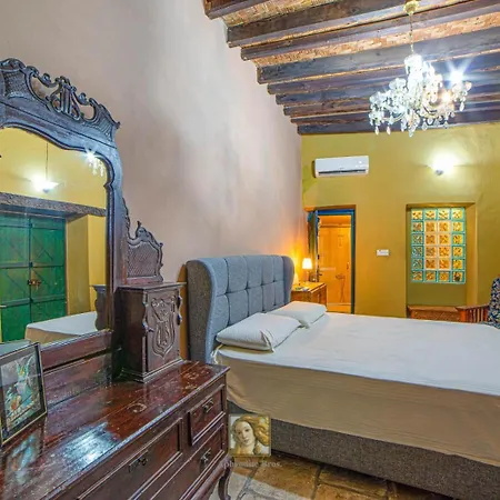 The Historical Cypriot House, Beautifully Renovated Traditional Stone House Prázdninový dům Agios Ioannis Malountas