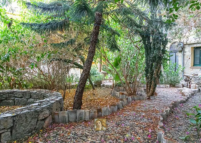 The Historical Cypriot House, Beautifully Renovated Traditional Stone House * Agios Ioannis Malountas