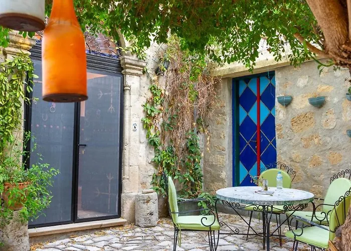 The Historical Cypriot House, Beautifully Renovated Traditional Stone House בית נופש Agios Ioannis Malountas