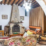 Σπίτι διακοπών The Historical Cypriot House, Beautifully Renovated Traditional Stone House