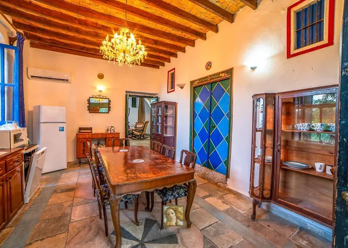 The Historical Cypriot House, Beautifully Renovated Traditional Stone House Holiday home *